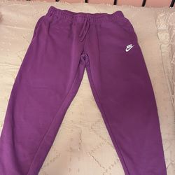 Women’s Nike Sweatpants