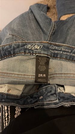 Mossimo size 2