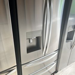 Kenmore 4  Door Stainlees Steel Refrigerador 