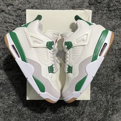 Size 9 - Jordan 4 Retro SB Pine Green