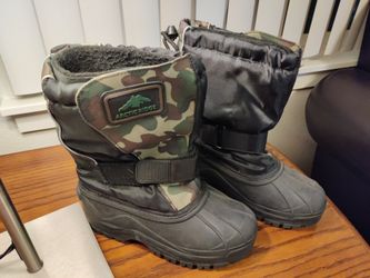 Snow Boots