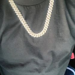 14kt Cuban Chain