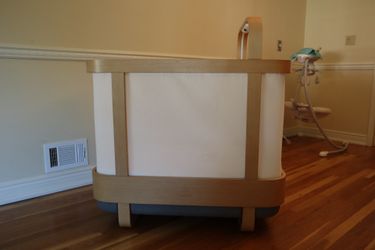 Cradlewise Smart Crib – Like New + Extra Mattress Covers
