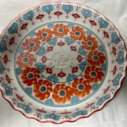 Anthropologie "Everyone Loves Pie" 10.5" Retired Deep Dish Baker