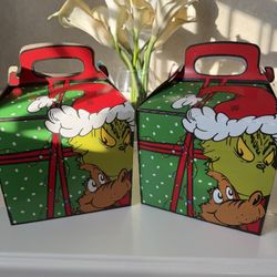 McDonald’s 2025 Grinch Happy Meal Box And Socks 