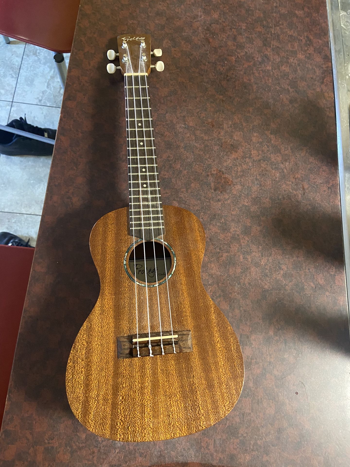 Protege Ukulele