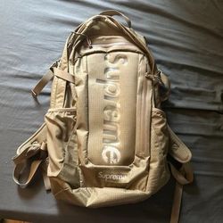 Supreme
Bag

Very good condition

Camel, Polyester