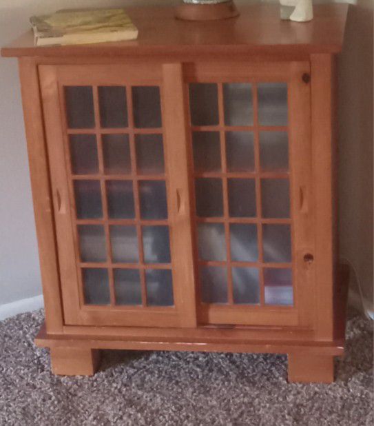 Pier One Small TV Stand $20
