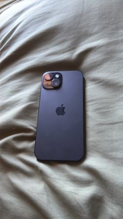 iPhone 15 128gb