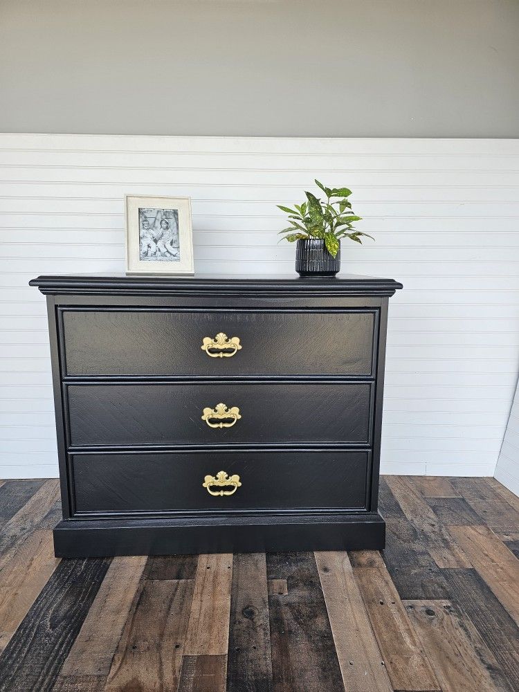 Solid wood dresser 3 drawers black caviar paint