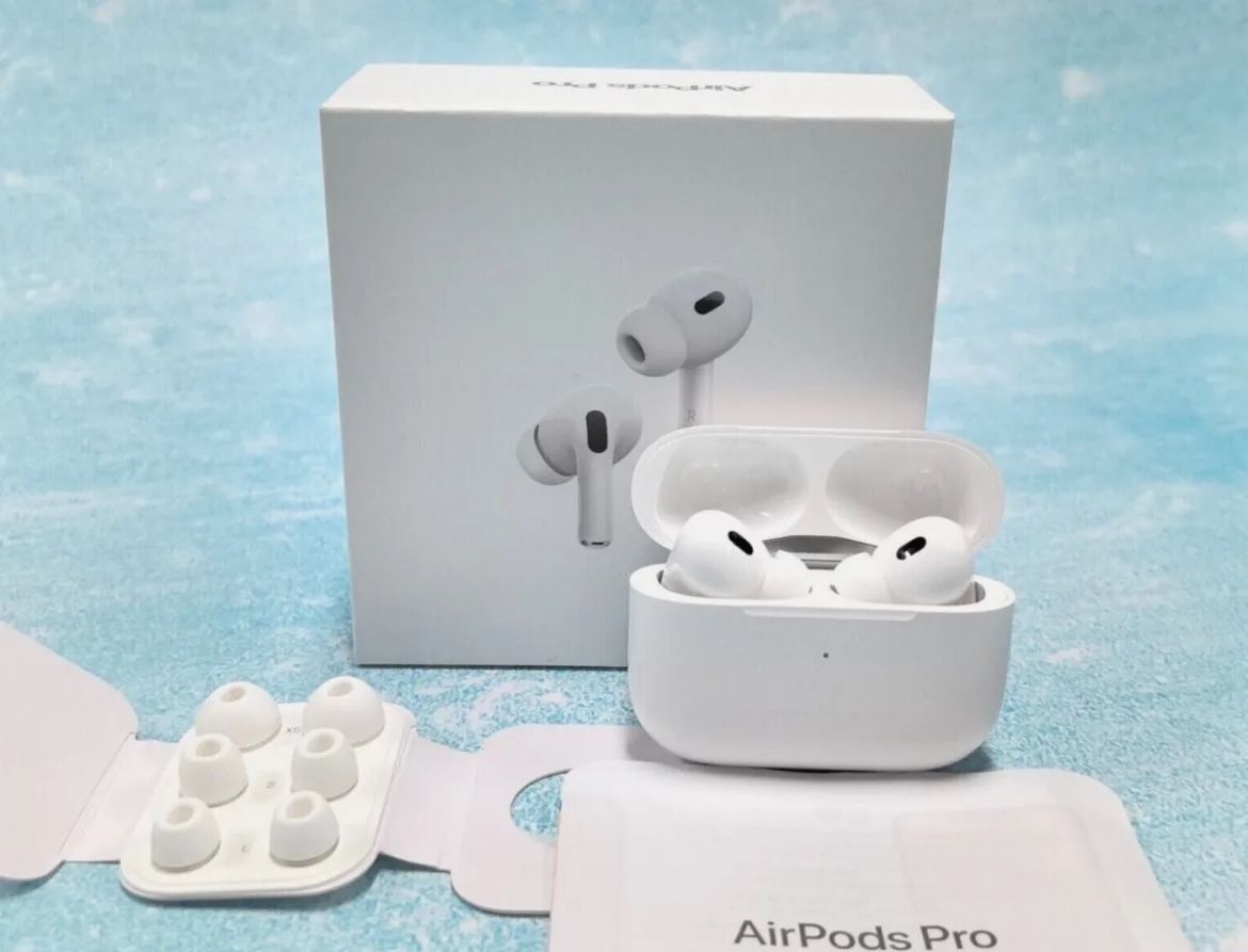 AirPods Pro 2nd Generation with Wireless Charging Case White