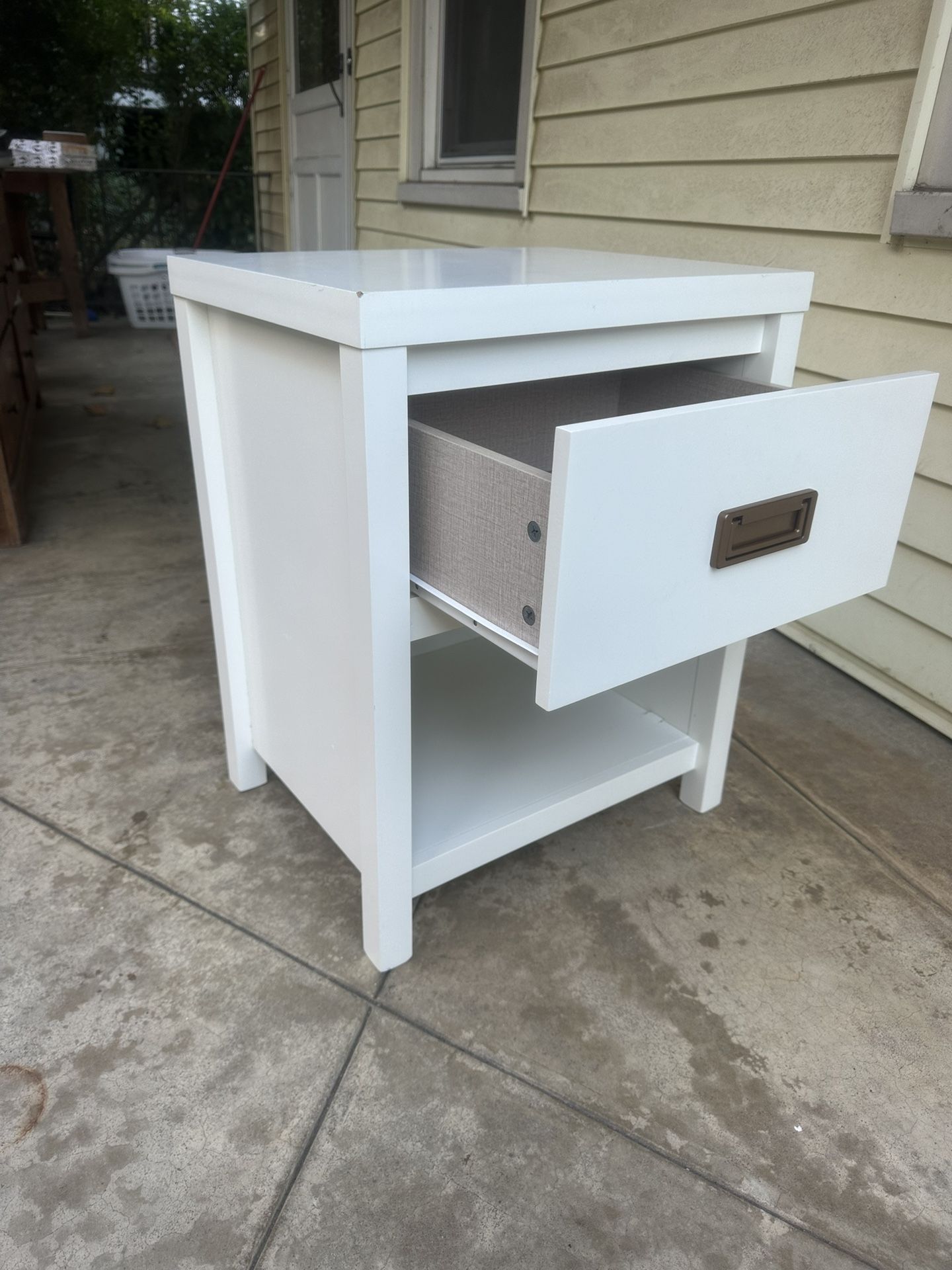 Leaving Room Cabinet