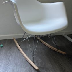 Kids Size Rocking Chair 