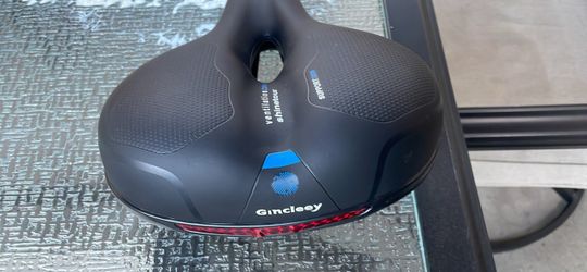 Gincleey Shinetour Ventilation Zone Padded Bike Seat