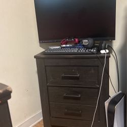 Ps5 1 Controller,gaming Monitor ,mouse A Keyboard!