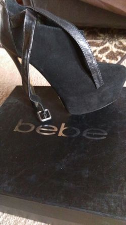 New bebe high heels