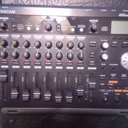 Tascam DP-03 