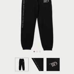 Taylor Swift Sweatpants And Sweatshirt