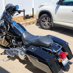 2007 HARLEY DAVIDSON  STREET GLIDE, 33K MILES