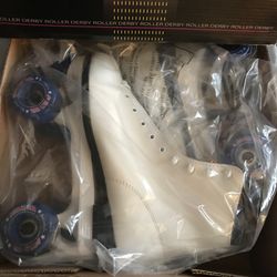 Skates (BRAND NEW)