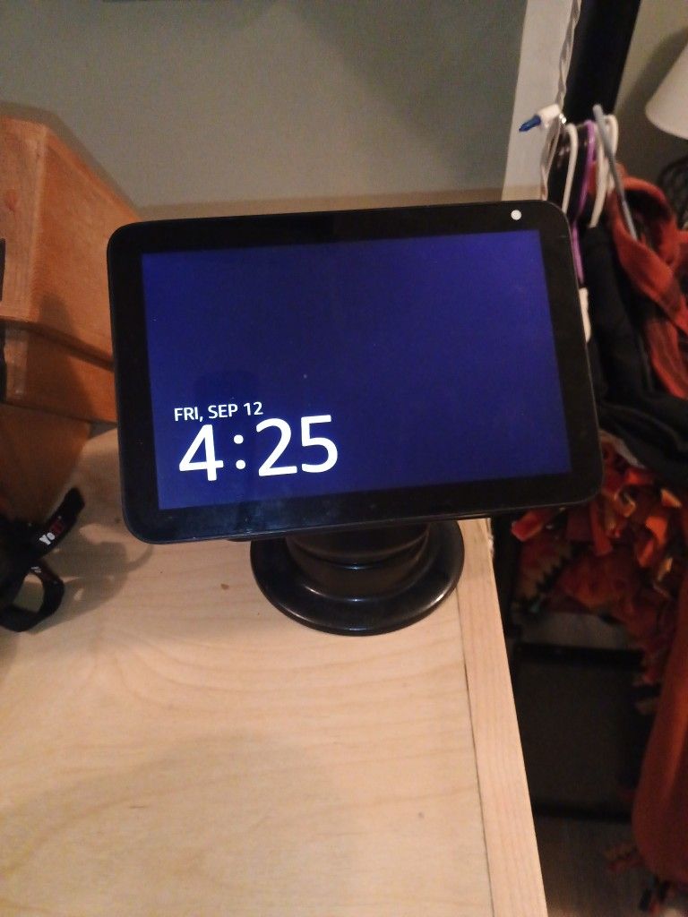 Alexa Echo Show 8