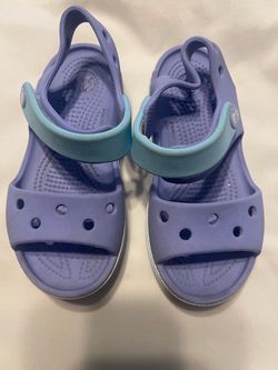 Crocs Violet purple sandal toddlers Sz 10