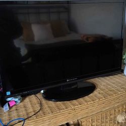 32 Inch TV With Roku And Remote