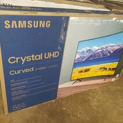 Tv Samsung 55", 4k, 2020 Model, TU8300, Curved, HDR, Excellent