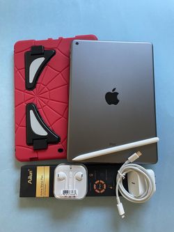 Apple IPad 7th Generation (10.2” Retina / IOS 18 / Touch ID ) 32GB with stylus pen, cool case  & Accessories (128GB $249)