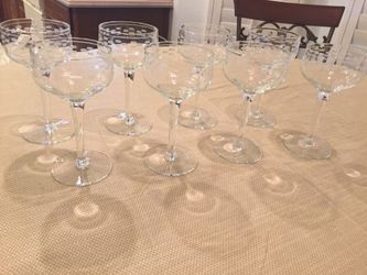 8 Champagne Glasses