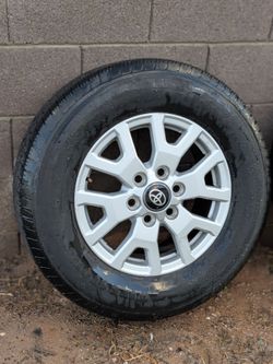 Toyota Tacoma 17" tires & wheels