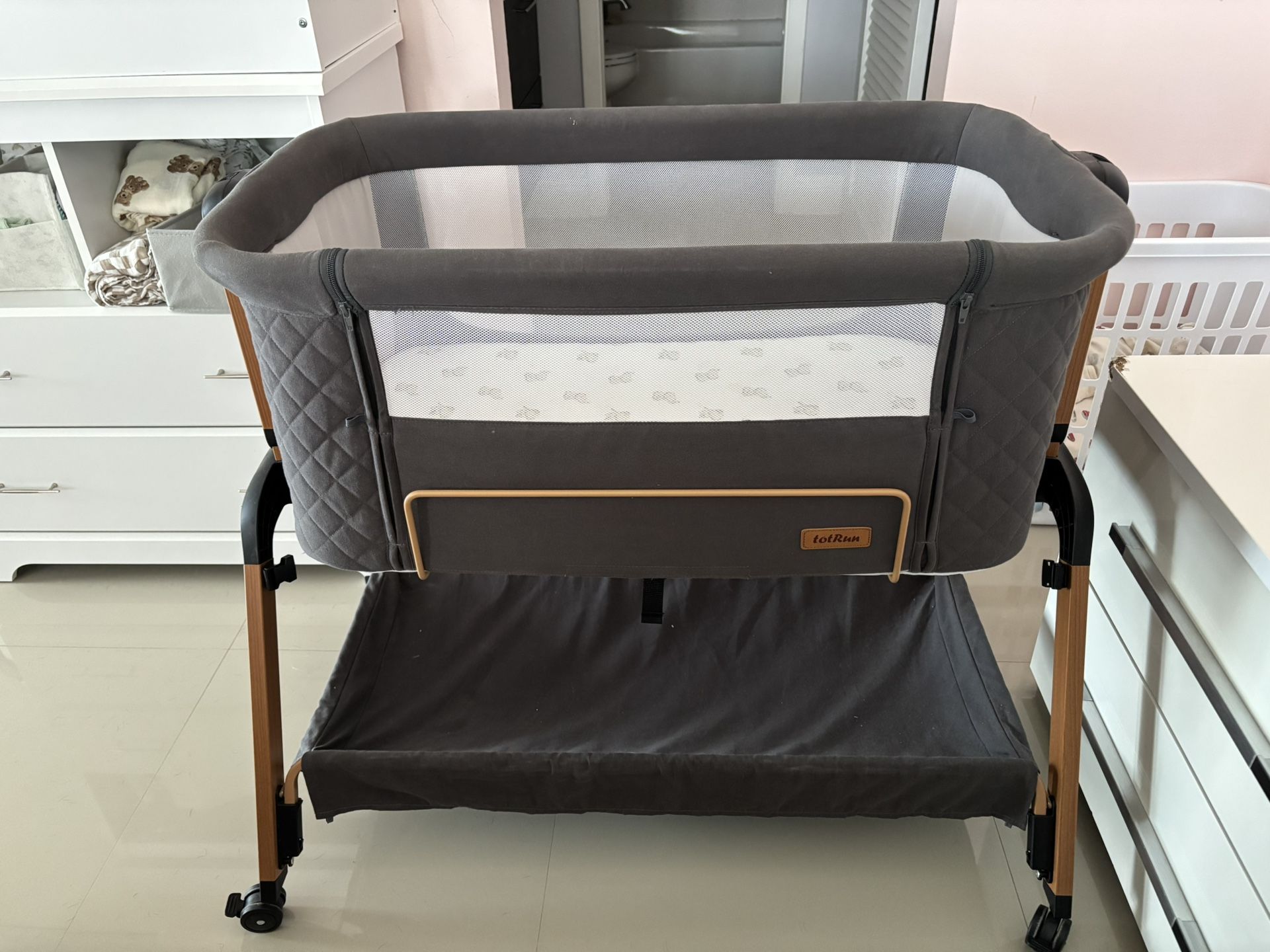 TotRun baby bassinet