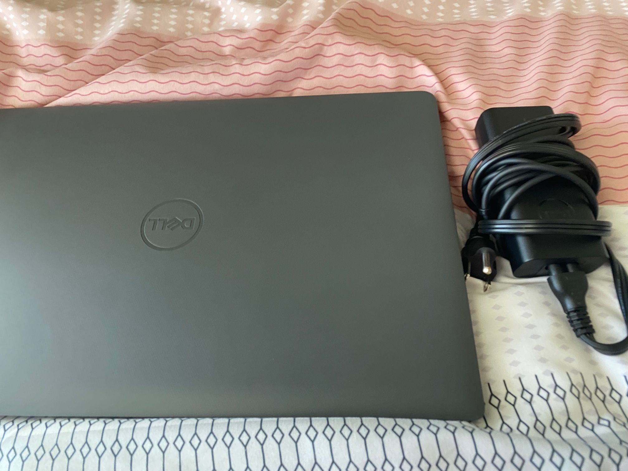 Latitude Laptop – Great Condition + Box + Charger!