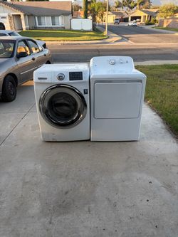 washer and gas dryer (delivery available)