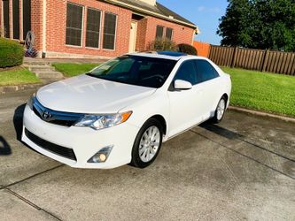 Immaculate - Toyota Camry XLE