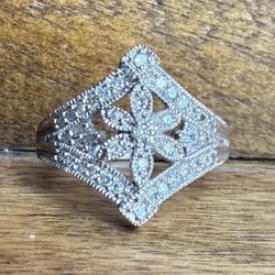 24KT White Gold Diamond Ring 