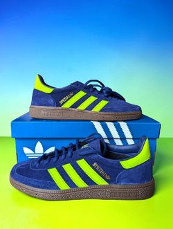 NIB Rare colorway Adidas Originals Handball Spezial Victory Blue Solar Yellow, men's 7.5 / women's 9