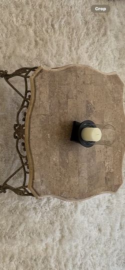 Coffe And Lamp Table Like New 