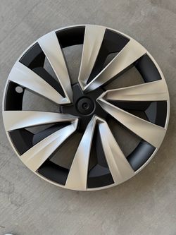 Tesla 19” (4) Model Y Juniper Wheel Covers