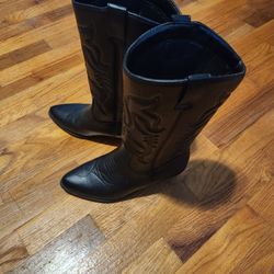 Size 6.5 Cowboy Boots