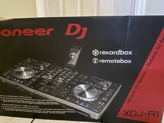 Pioneer XDJ-R1