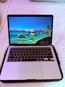 MacBook Air M1