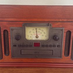 Crosley Muscian  Entertainment Record player