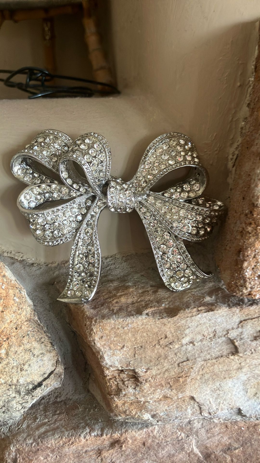 Barrera Vintage Rhinestone Bow Brooch Pin