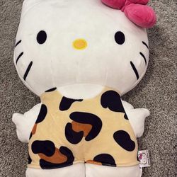 Hello Kitty Plushie 