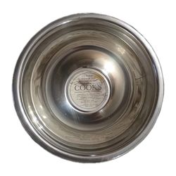 Cook's Supply Co Stainless Steel Mixing Bowl 1.5 Quart Non Skid Silver Black NEW