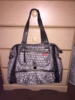 Skip hop diaper bag