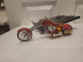 1:18 Motorcycles. Choppers.