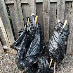 Temporary Fencing - Black Plastic 100 Feet