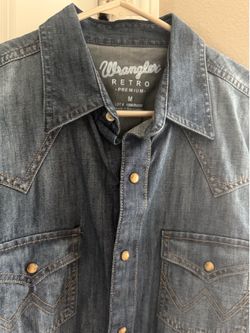 Wrangler button up